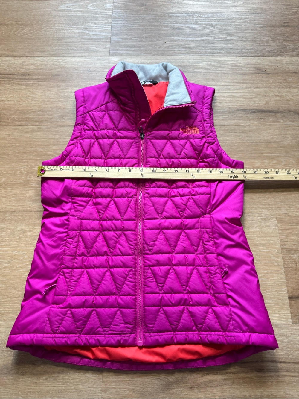 The North Face Pink Quilted Insulated Vest - Picture 6 of 11